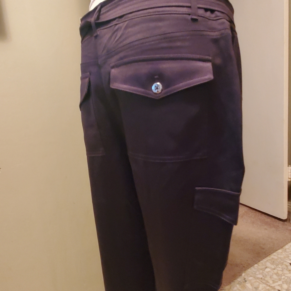 Pants - Picture 2 of 6